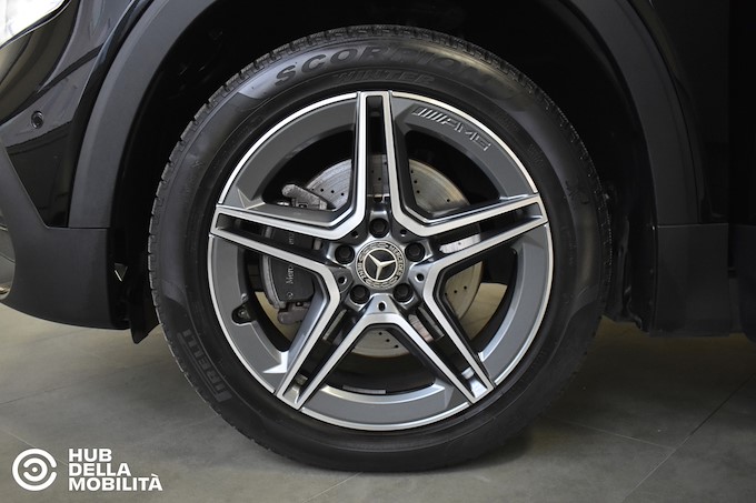 MERCEDES-BENZ GLB 200 d Automatic Premium